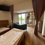 Brzozowa Zatoka Resort