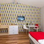 Brzozowa Zatoka Resort *