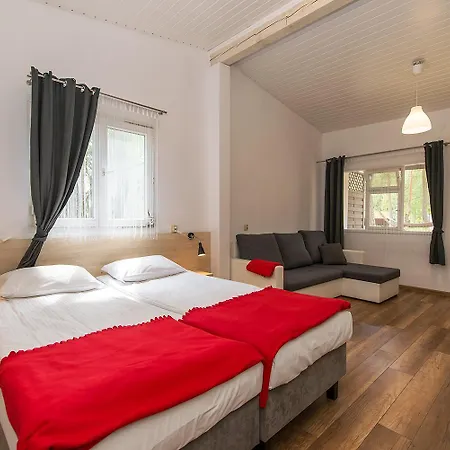 Brzozowa Zatoka Station touristique